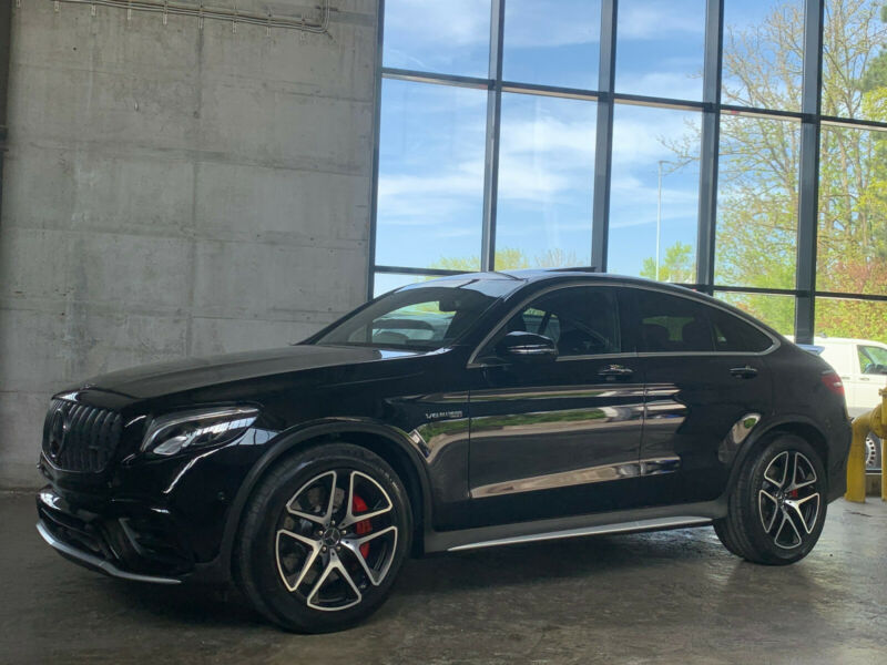 mercedes-benz-glc-63-s-coupe