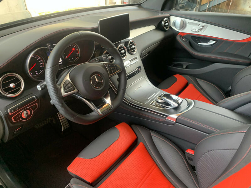 mercedes-benz-glc-63-s-coupe