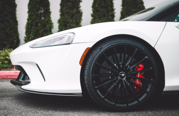 brand-new-mclaren-gt