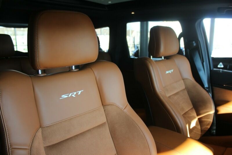 2019-jeep-grand-cherokee-v8-srt
