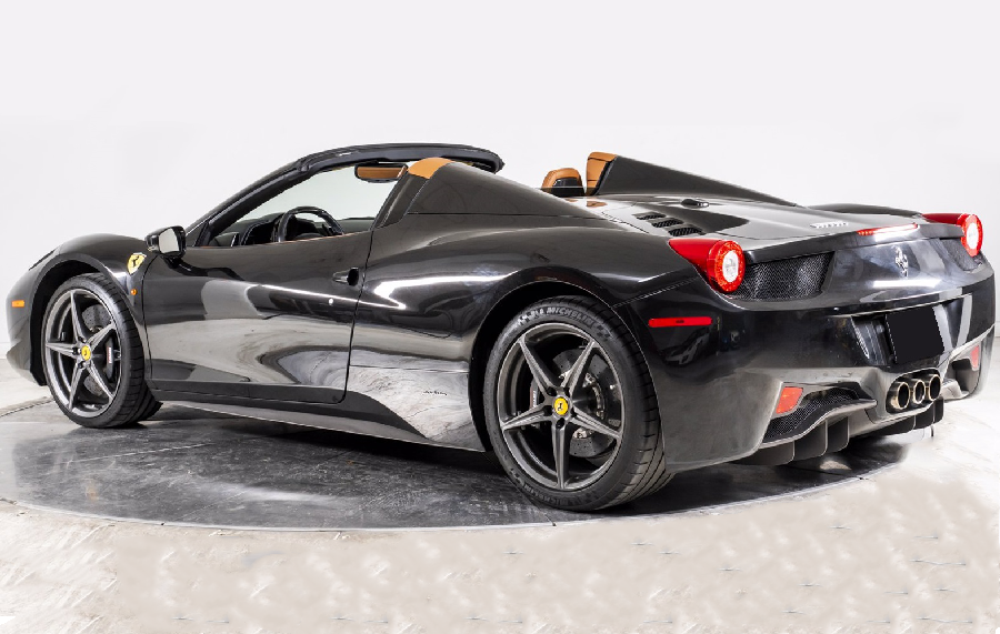 2013-ferrari-458-spider