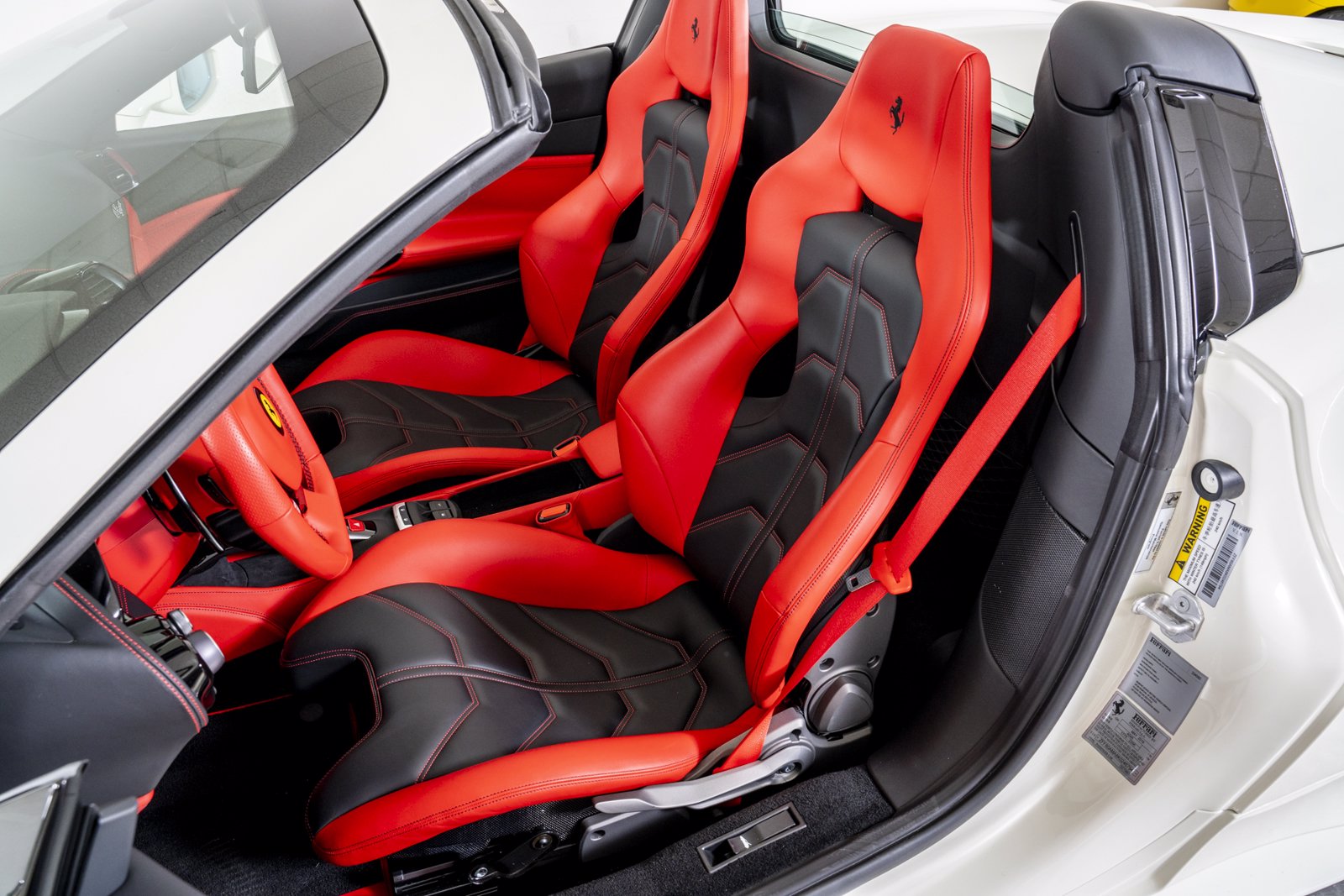 ferrari-488-spider