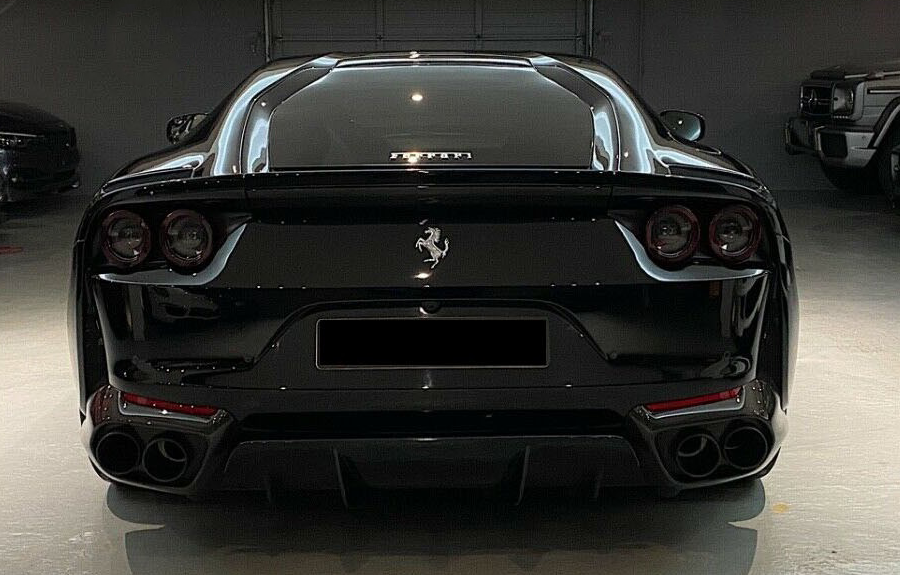 2019-model-ferrari-812-gts
