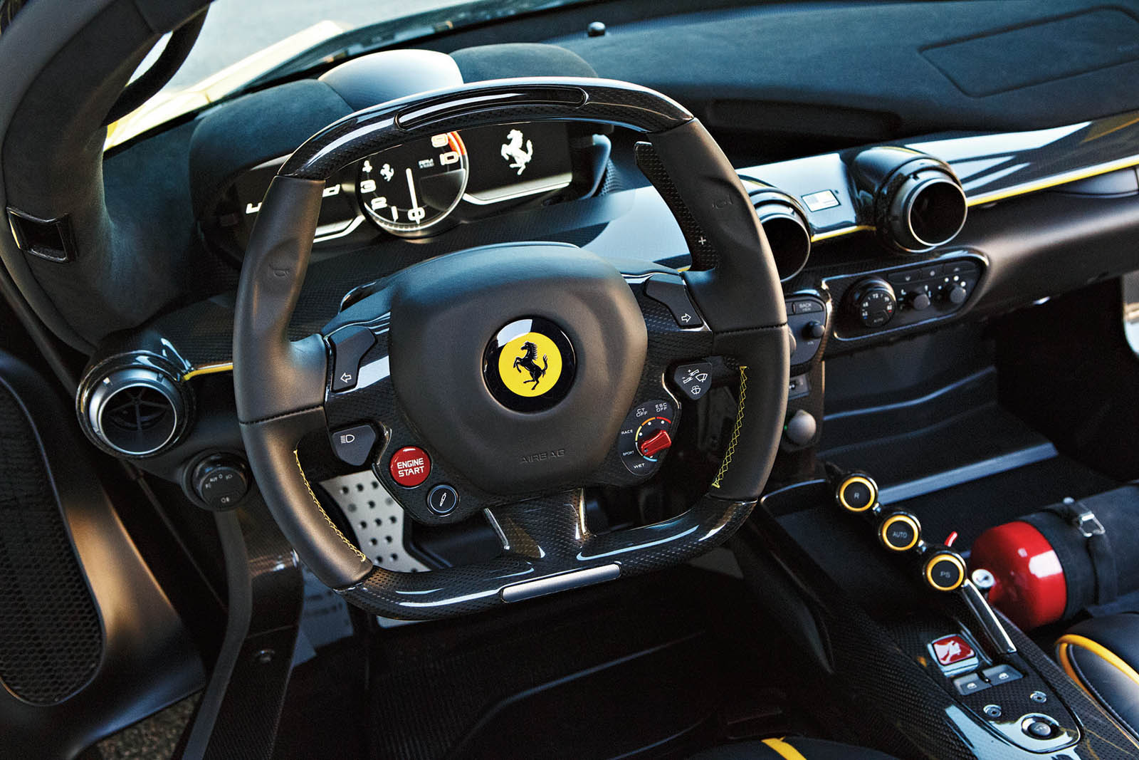 la-ferrari-unique-yellow
