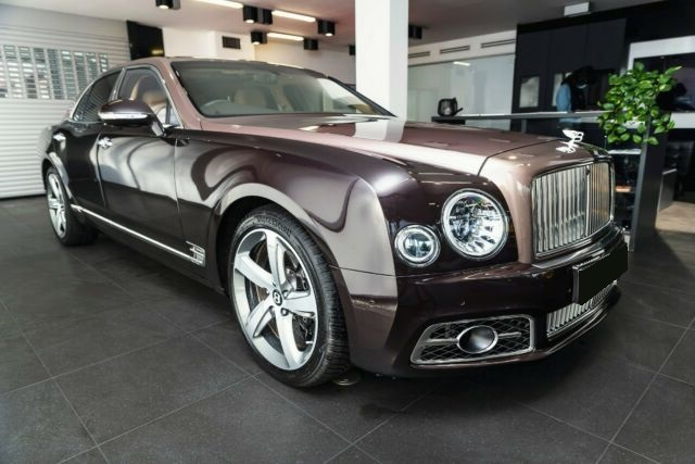 bentley-mulsanne-duo-tone