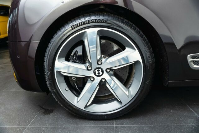 bentley-mulsanne-duo-tone