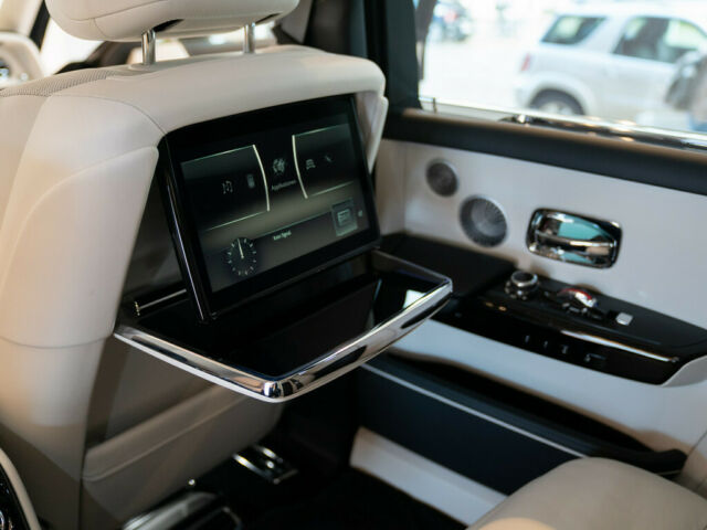rolls-royce-phantom