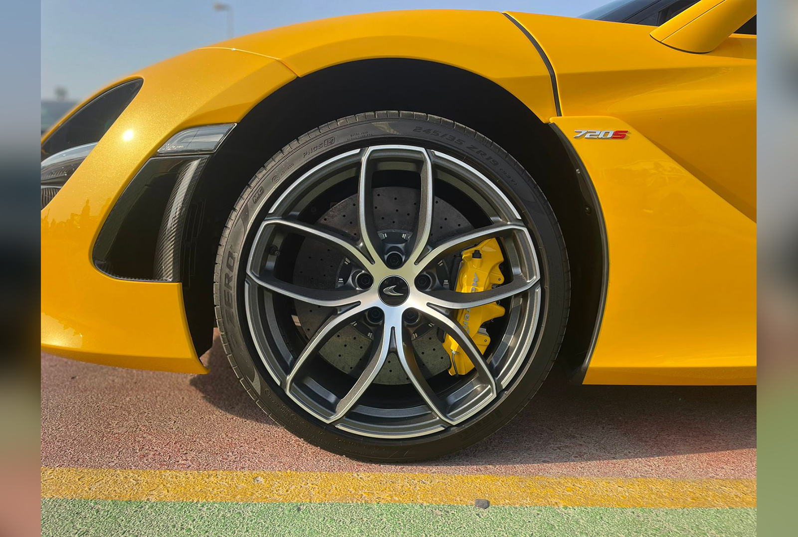 mclaren-720s-coupe