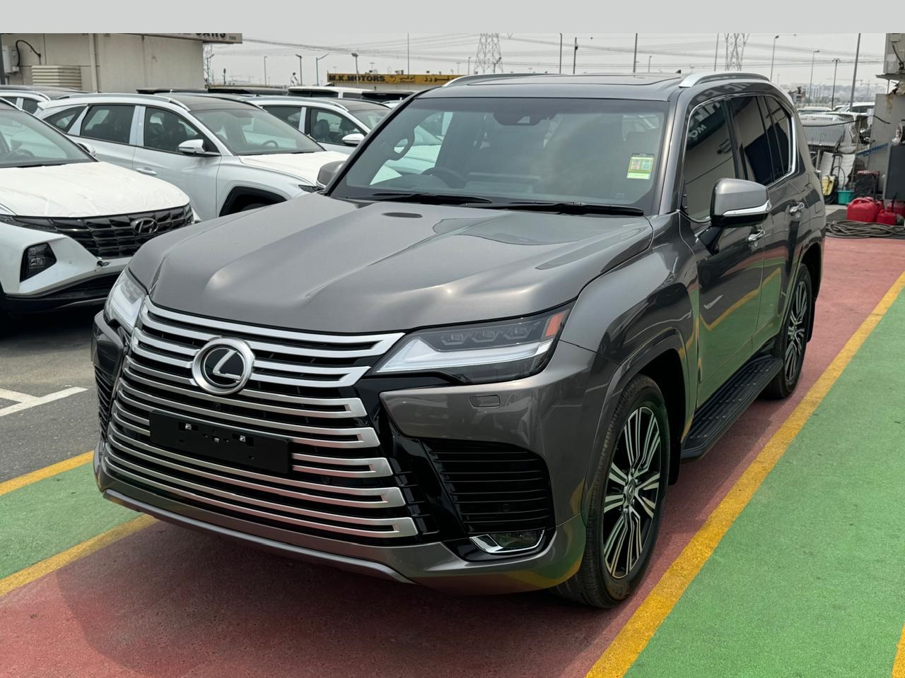 lexus-lx-500d-rhd