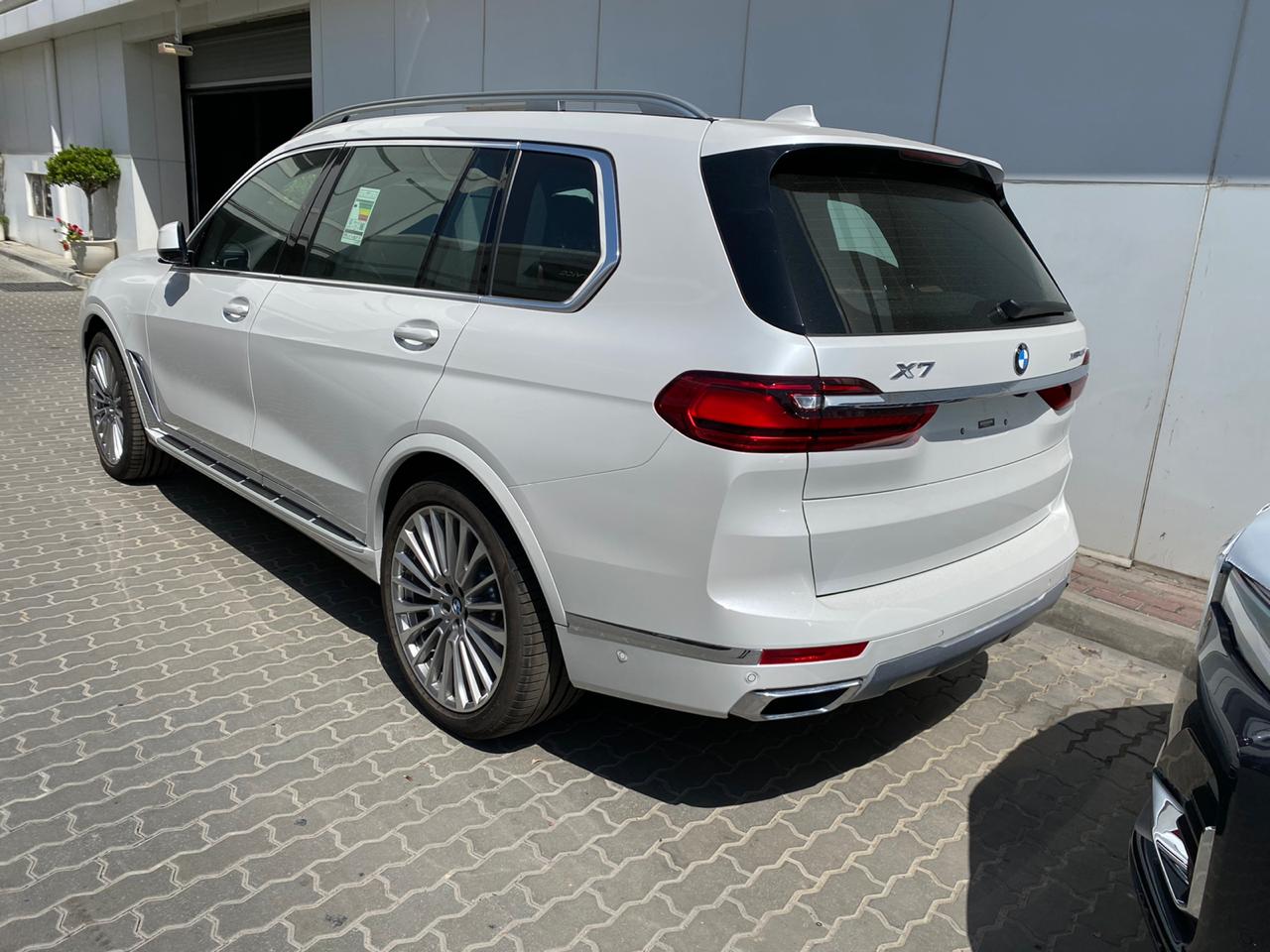 bmw-x7-xdrive40i