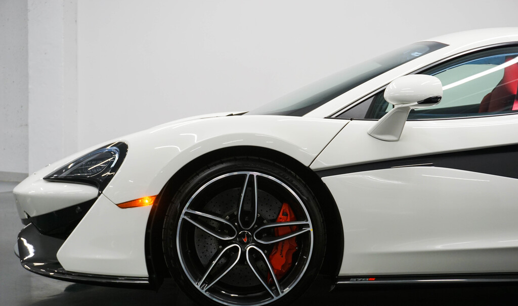 2017-model-mclaren-570s-coupe