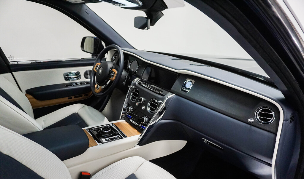 rolls-royce-cullinan