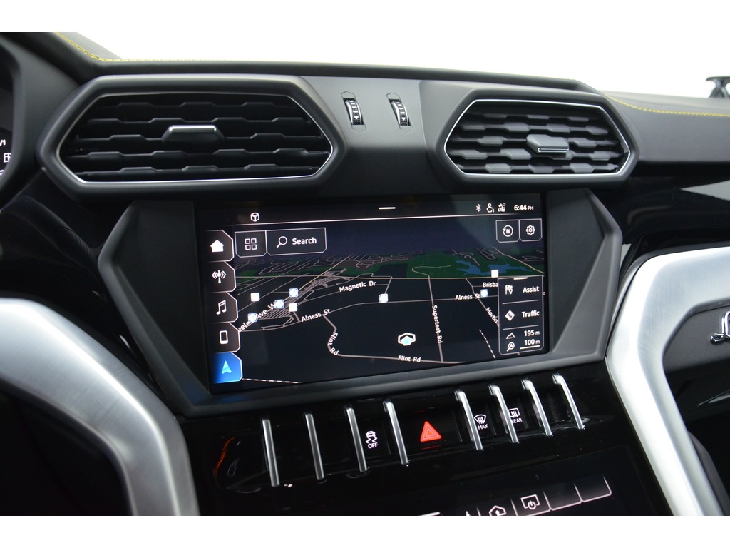 2019-lamborghini-urus