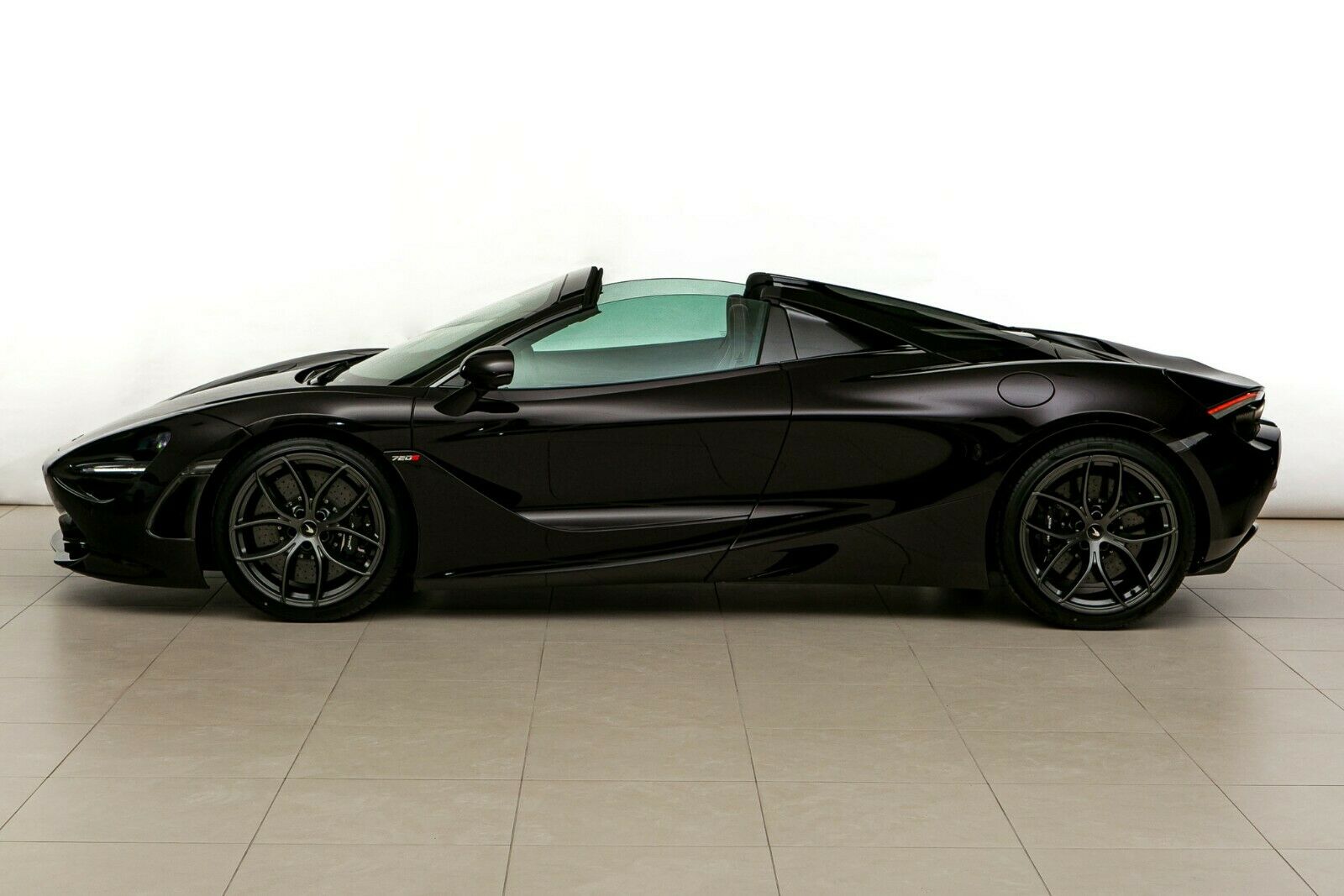 mclaren-720s-spider