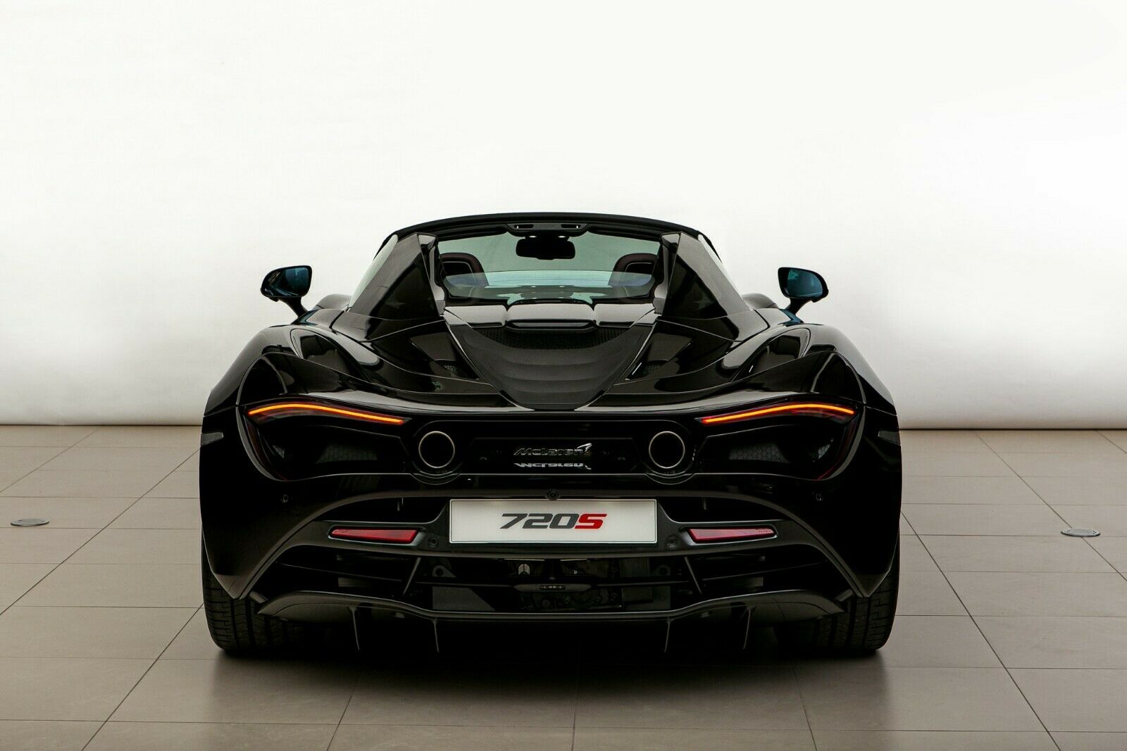 mclaren-720s-spider