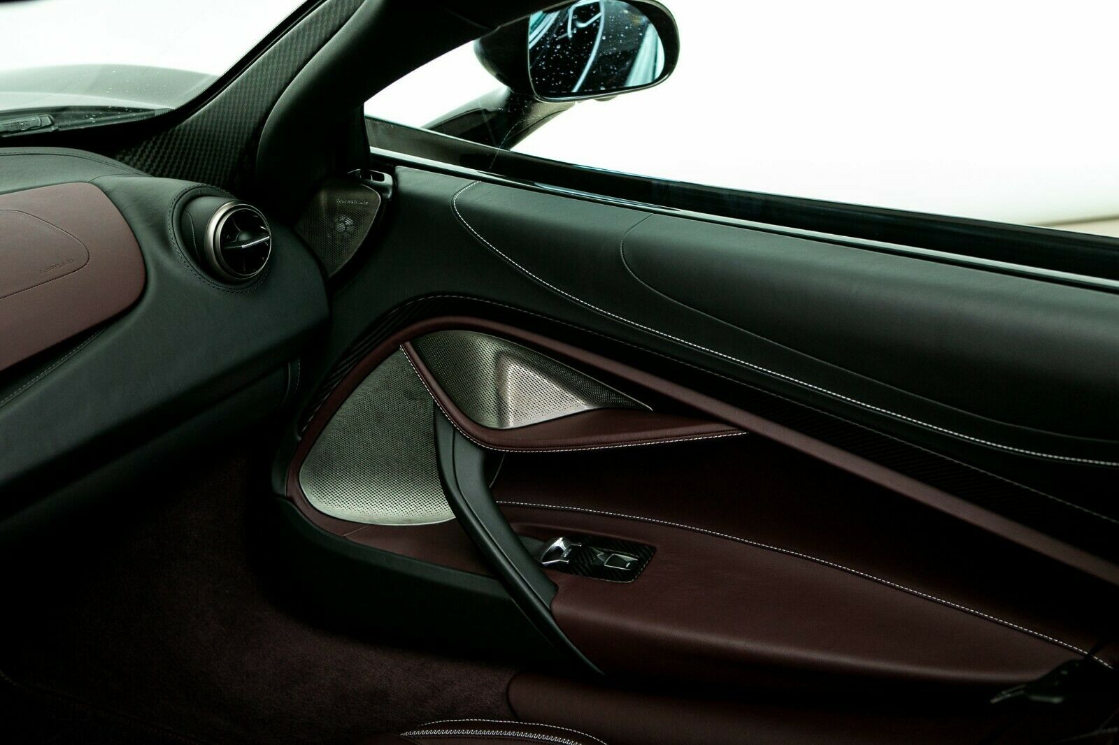 mclaren-720s-spider