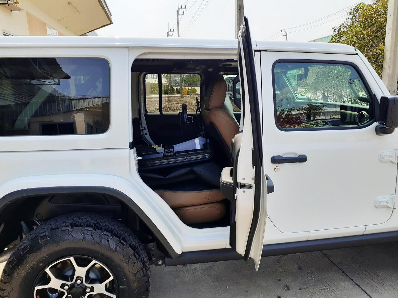 2020-jeep-wrangler-2-0l