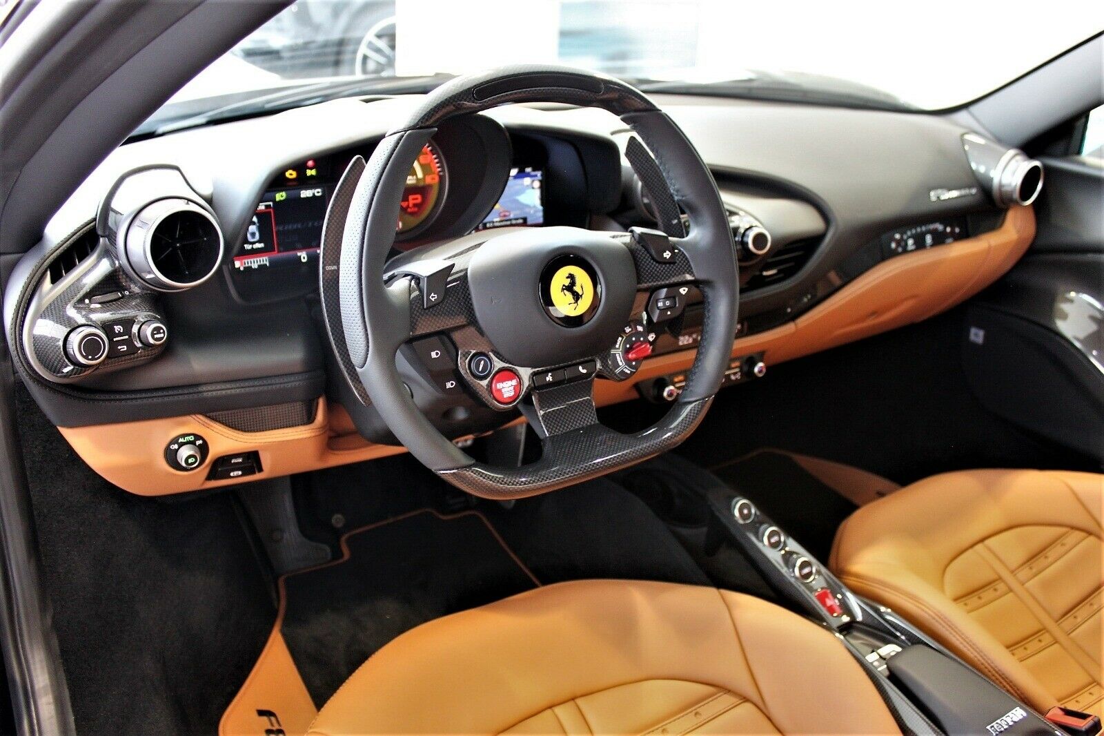 ferrari-f8-tributo-daytona