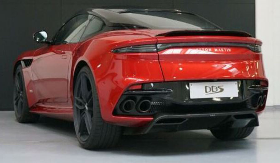 aston-martin-dbs-superleggera-coupe