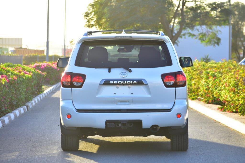 toyota-sequoia-v8-5-7l
