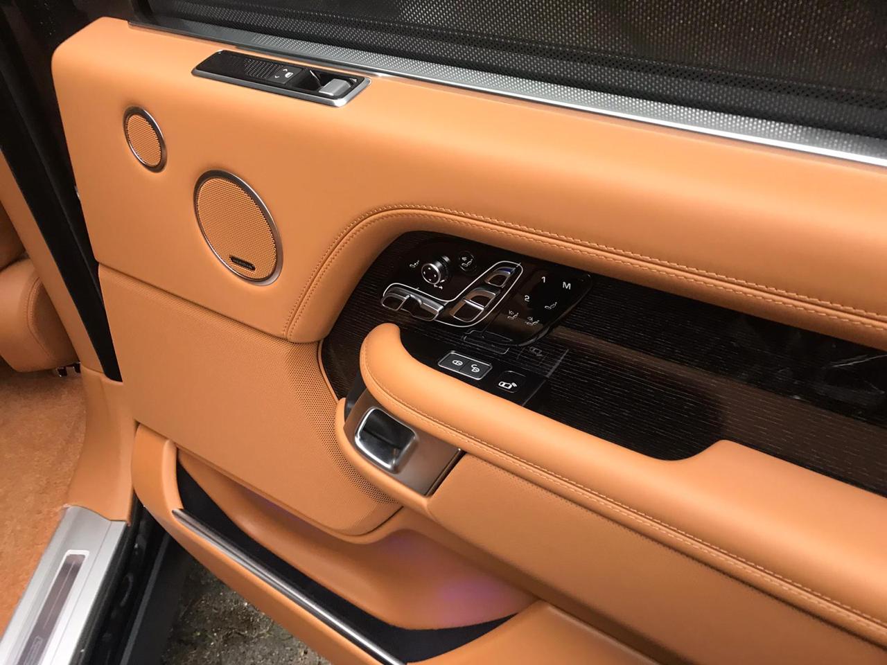 2020-range-rover-3-0l-atb-lwb