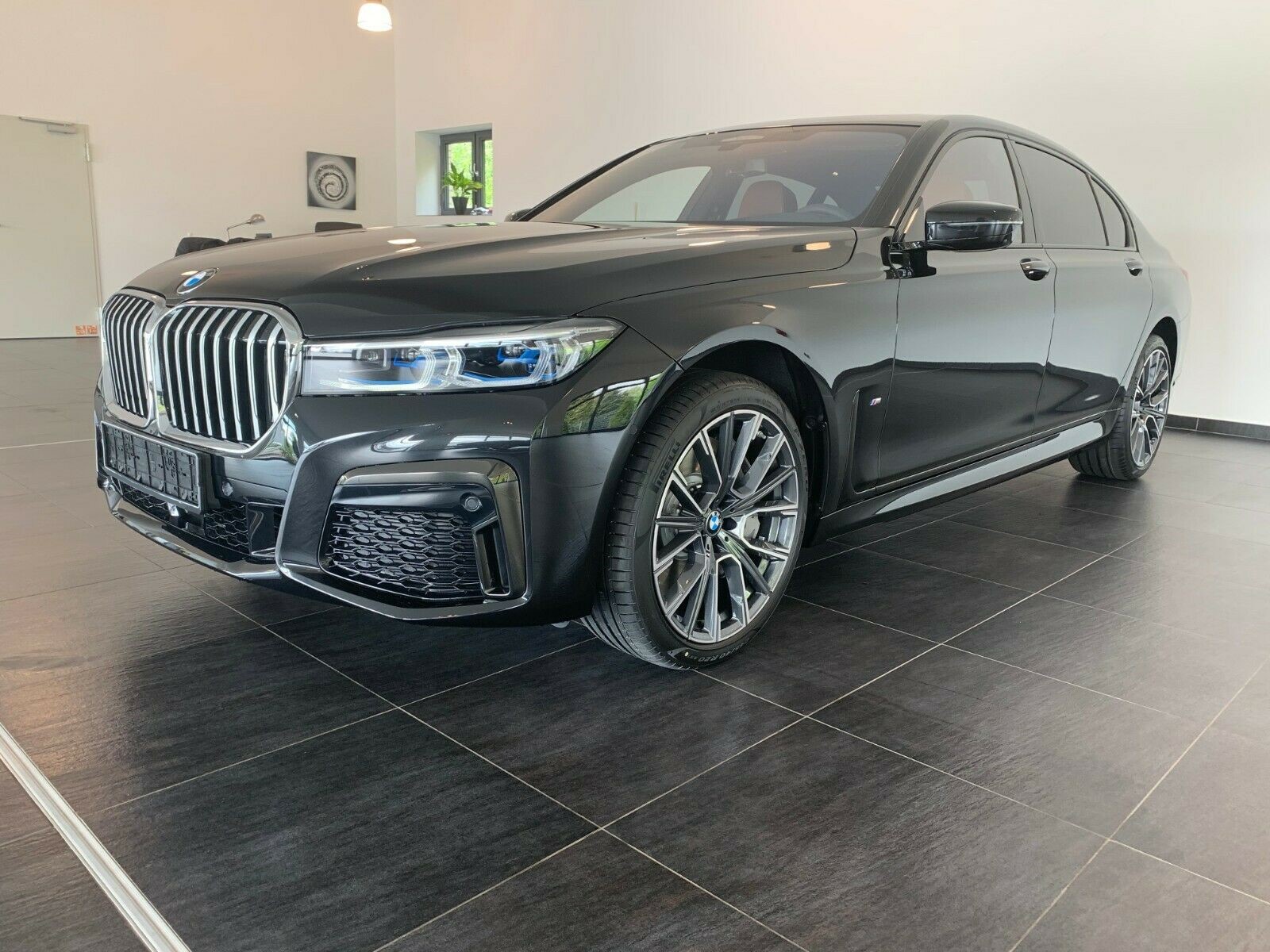 bmw-750li-xdrive