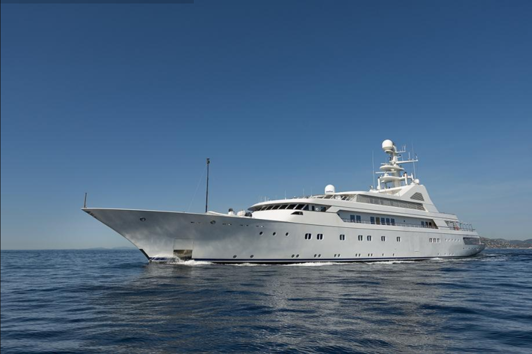 majesty-premium-yacht-59-ft