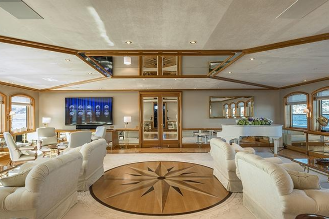 majesty-premium-yacht-59-ft