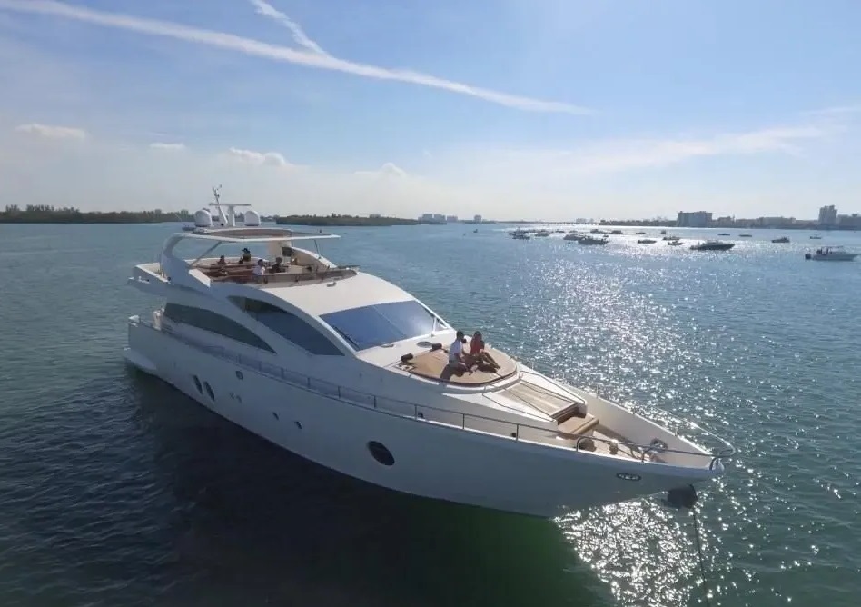 aicon-blue-ocean-85-ft