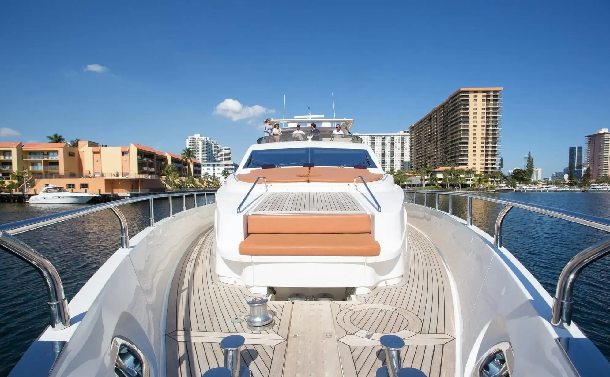 aicon-blue-ocean-85-ft