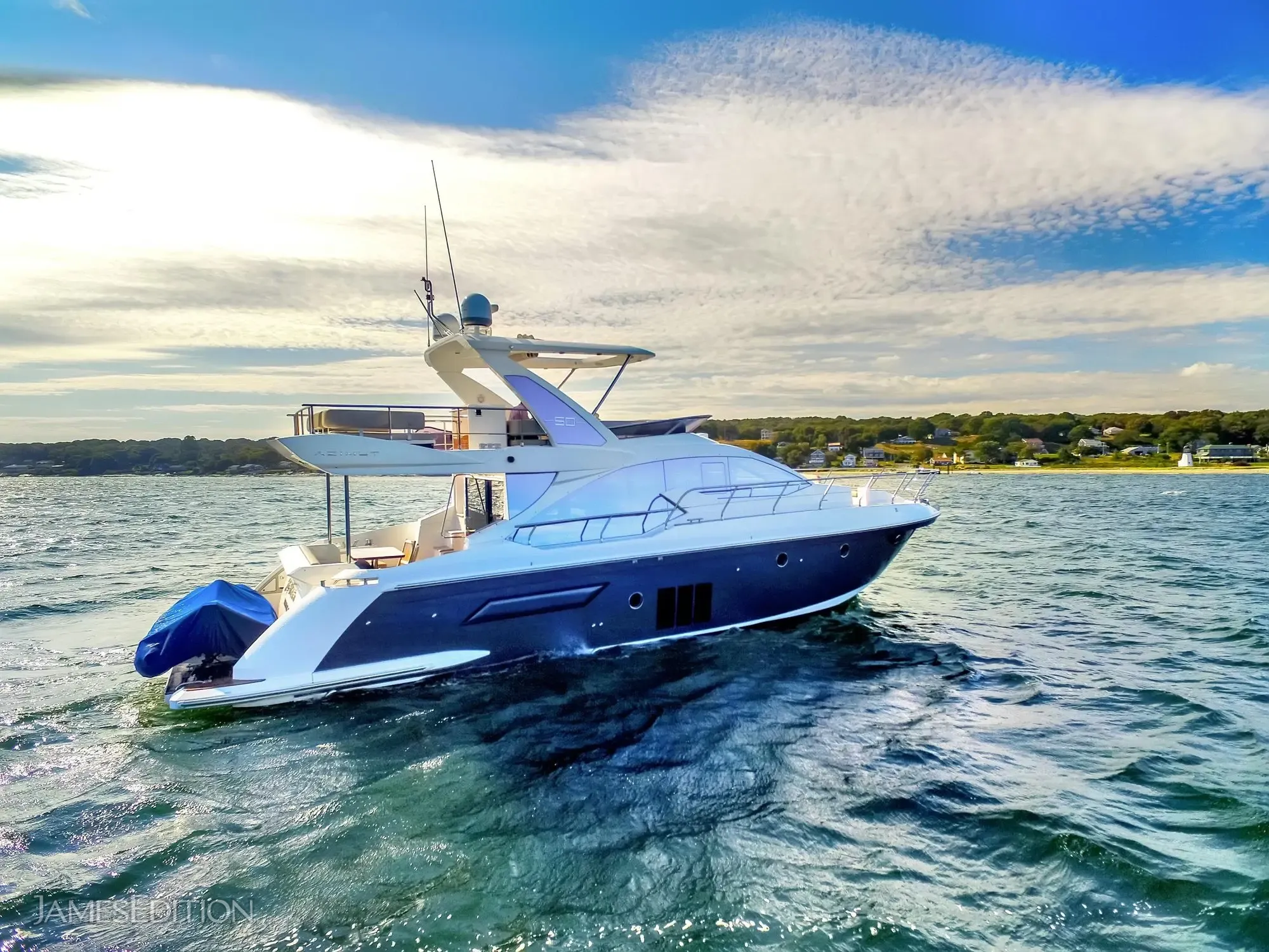 azimut-flybridge-50-ft