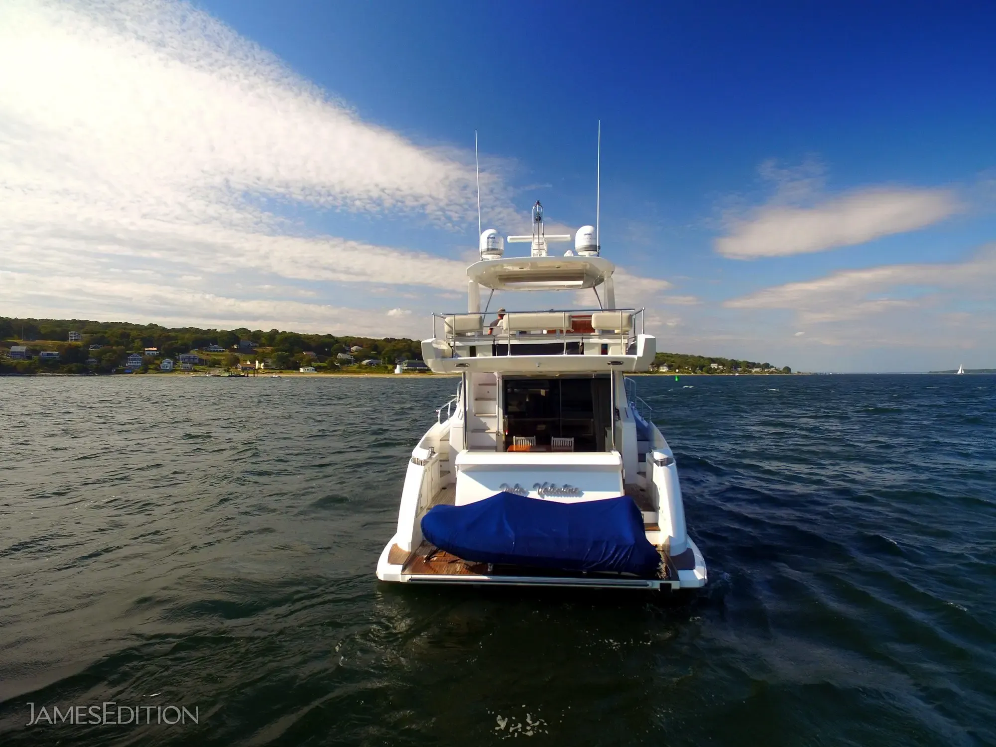 azimut-flybridge-50-ft